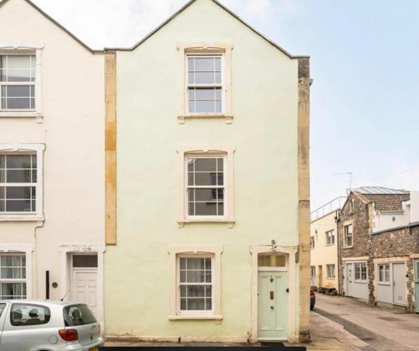 Three Storey Clifton Town House Villa Bristol Exterior photo